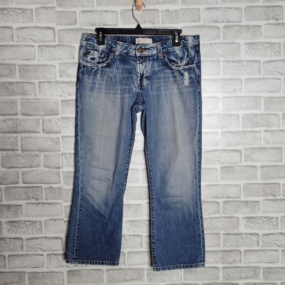 BKE Distressed Cropped Straight Leg Jeans, size 31 - Picture 2 of 7